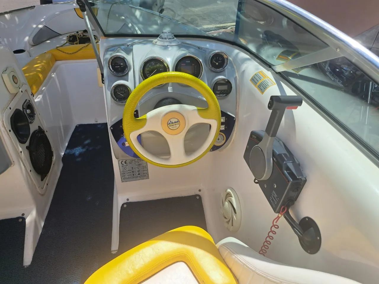 Lancha Focker 190 HP Style 2006 - Foto 6