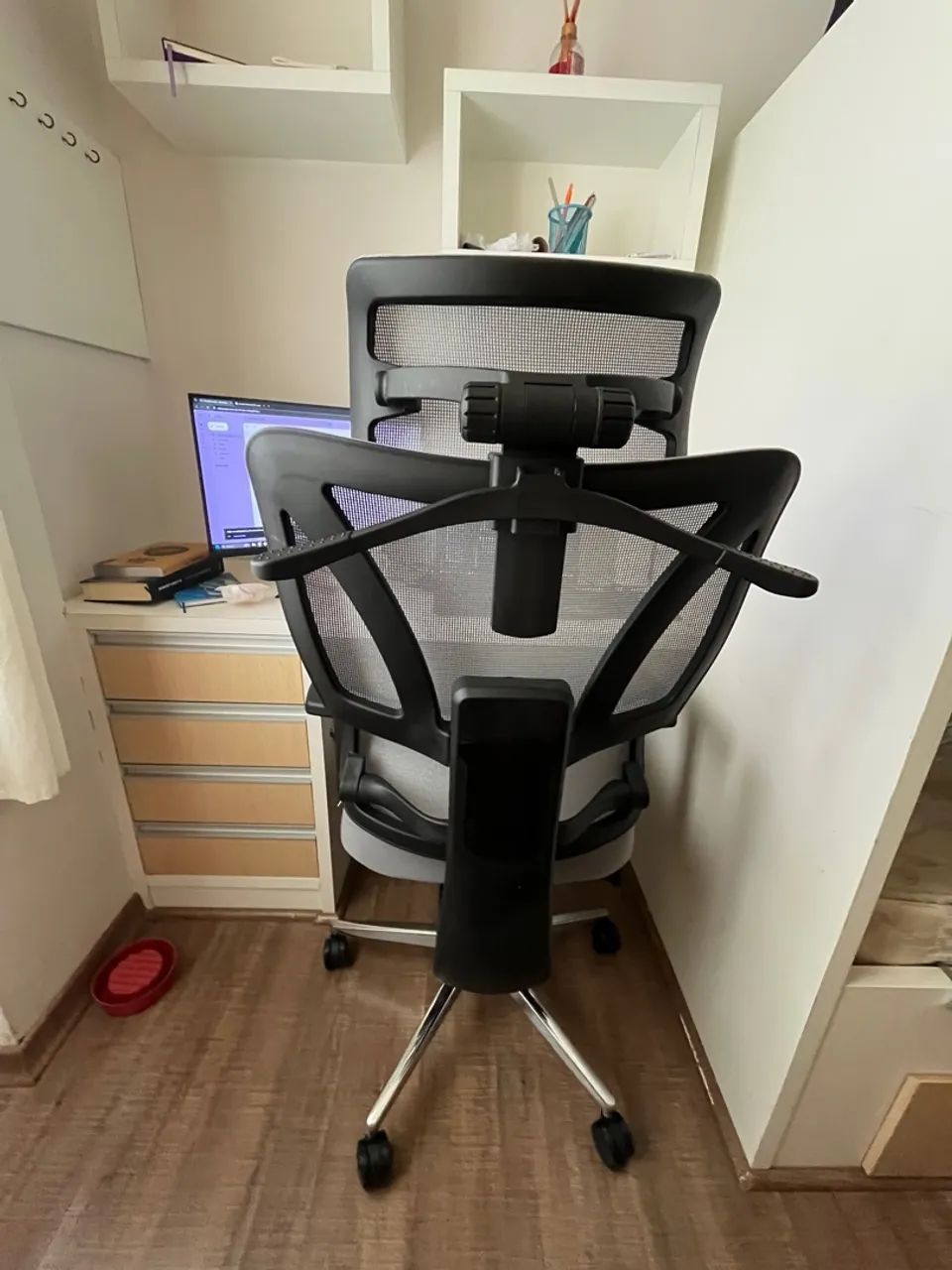 Cadeira de Escritório Giratória com Encosto Alto - Foto 3