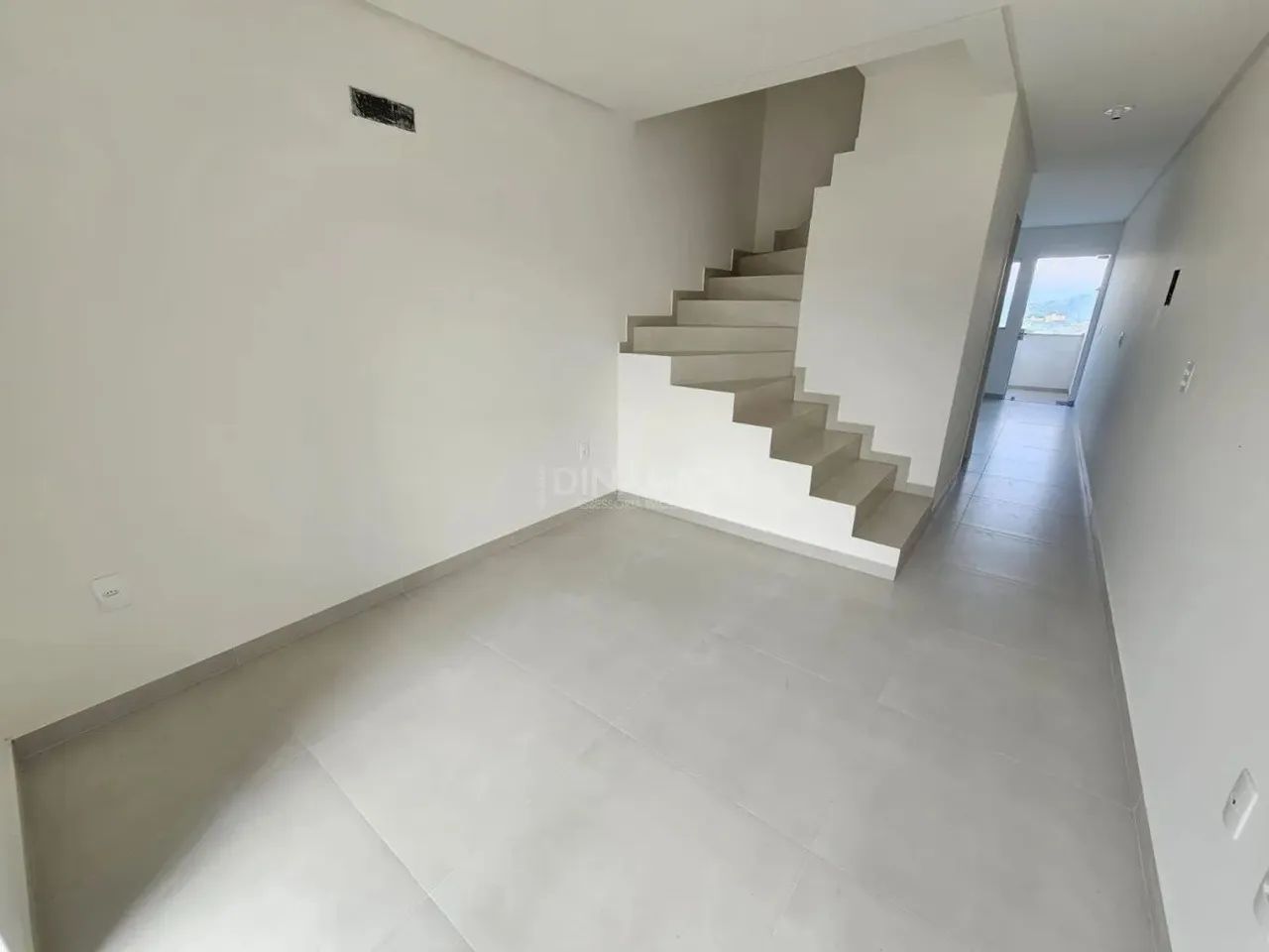 Oportunidade! Sobrado com excelente localização à venda na Itoupava Norte em Blumenau! - Foto 3