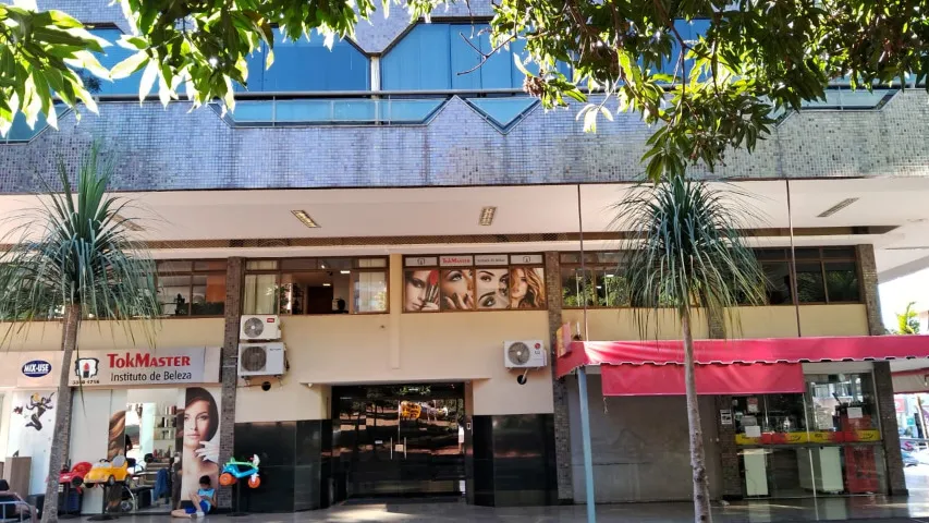 Alugo sala comercial no SCLN 310 Bloco E Vecon Center 36 m²