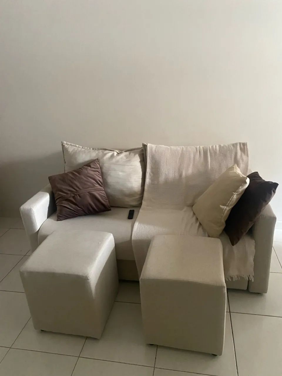 Sofá Cama 2 lugares - menos de 1 ano de uso  - Foto 3