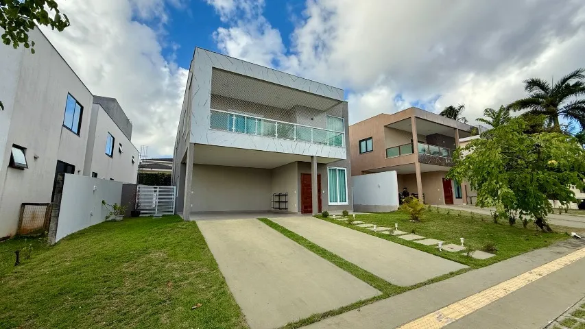 Casa para Aluguel no Alphaville 2 Salvador - Alto Padrão, Conforto e Sofisticação