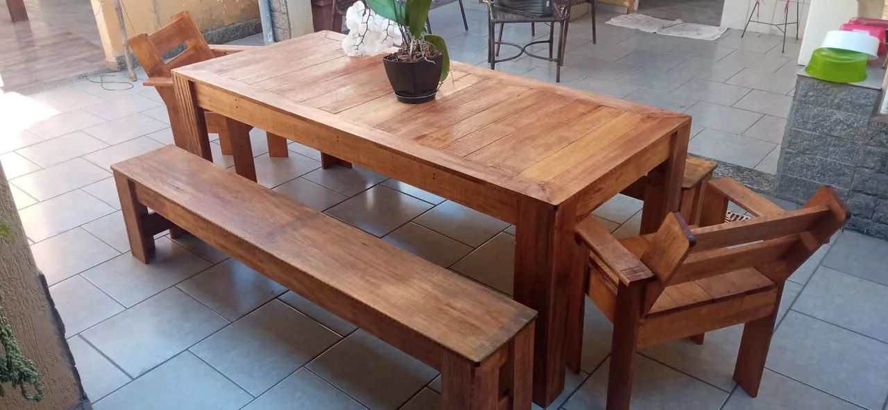 Mesa de madeira Rústica 2 m x 90 cm com 2 bancos e mais duas cadeiras estilo RACK  - Foto 3