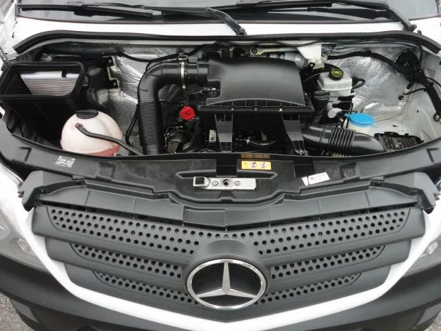 Van Sprinter M. Benz 415 Cdi - 18/19 - 16 Lugares - Foto 13