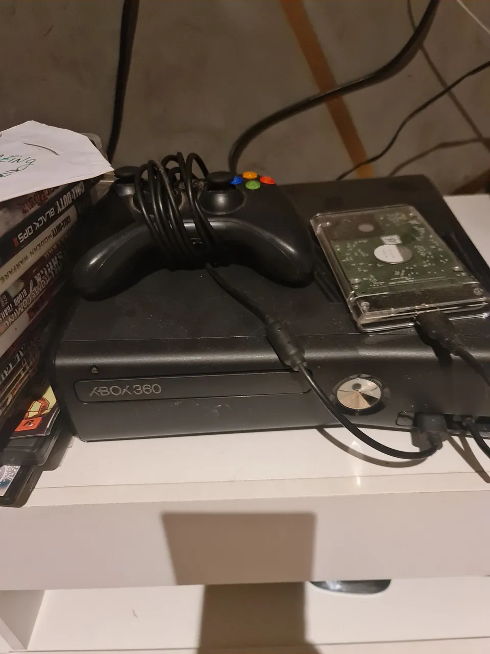 Xbox 360 com HD externo e controle