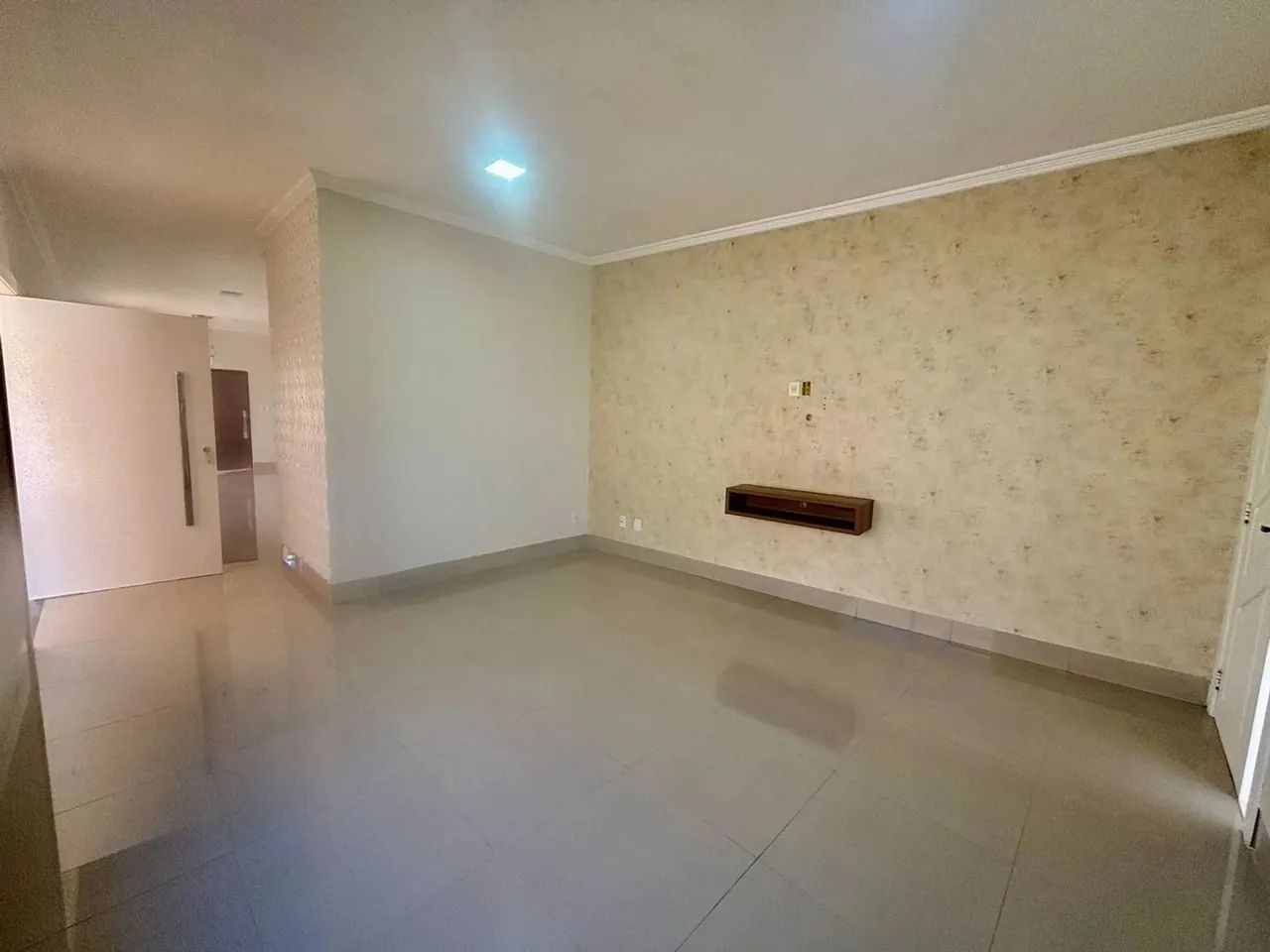 Casa de 3 Quartos sendo 2 Suítes no Centro de Palmas - Foto 5