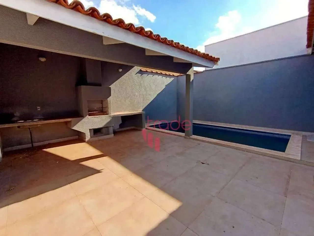 Casa para Alugar com 05 Quartos no Bairro Alto da Boa Vista em Ribeirão Preto com Piscina.