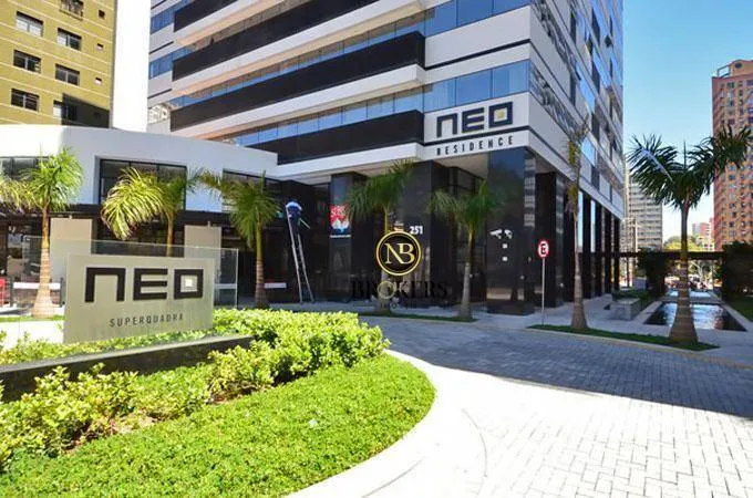 Apartamento com 2 dormitórios para alugar, 50 m² por R$ 5.350,00/mês - Centro Cívico - Cur