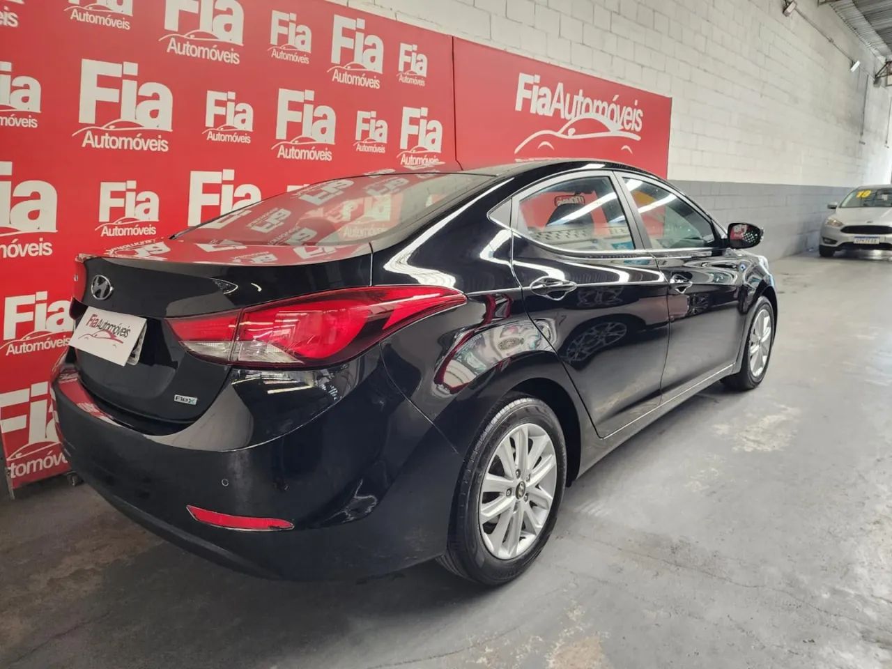 Hyundai Elantra 2.0 GLS AUTOMATICO COMPLETO GNV 2016 IPVA 2025 GRATIS - Foto 2