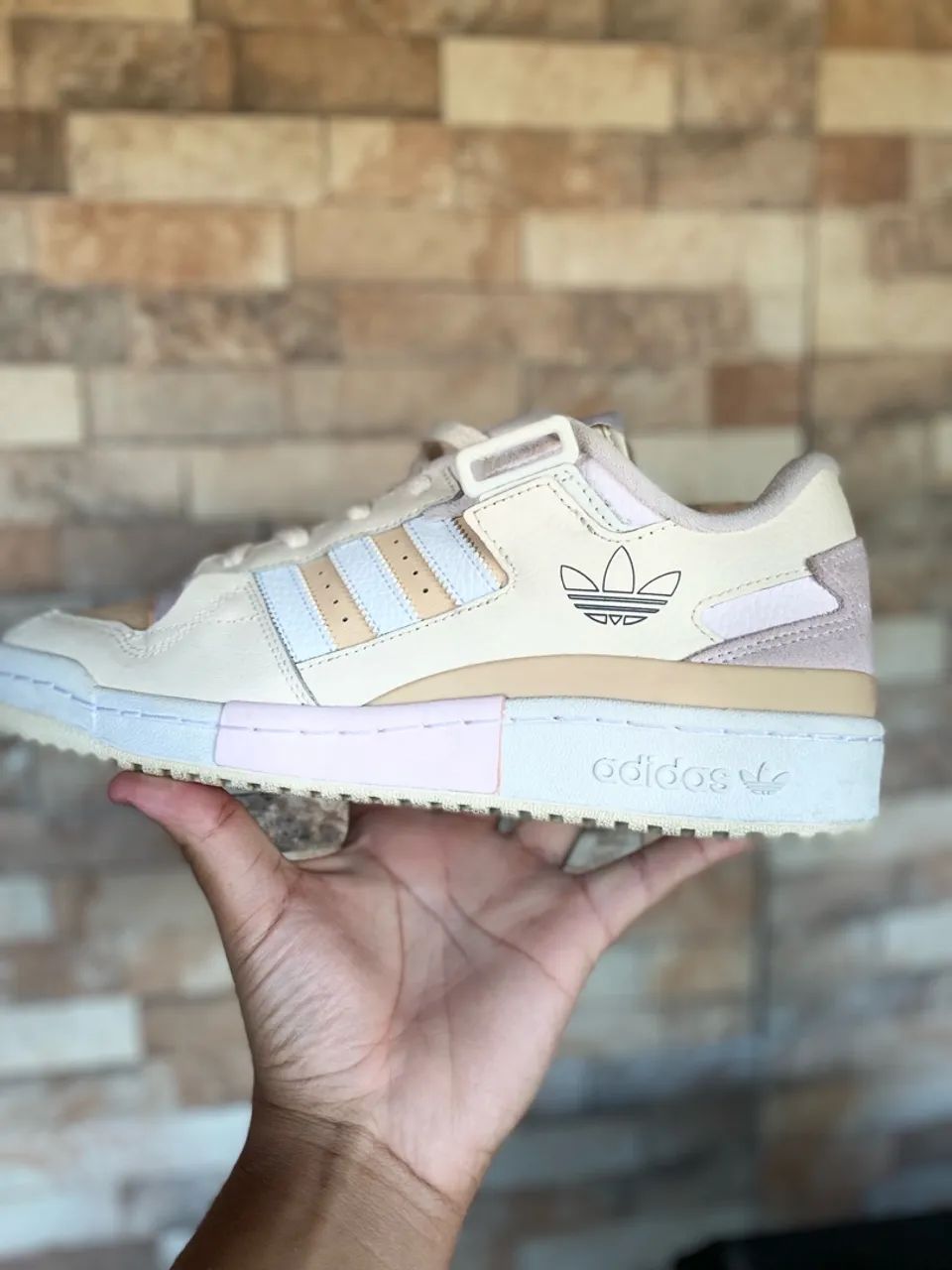 Tênis Adidas - Fórum Low 