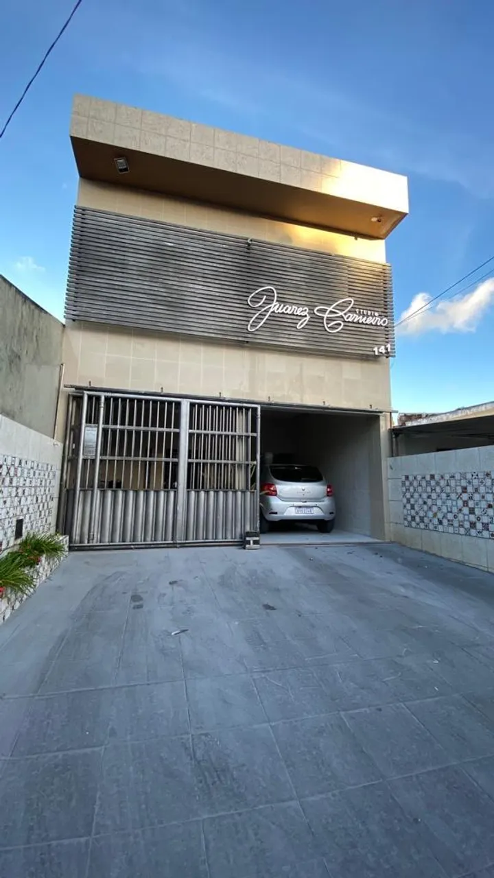 Prédio Comercial na Torre