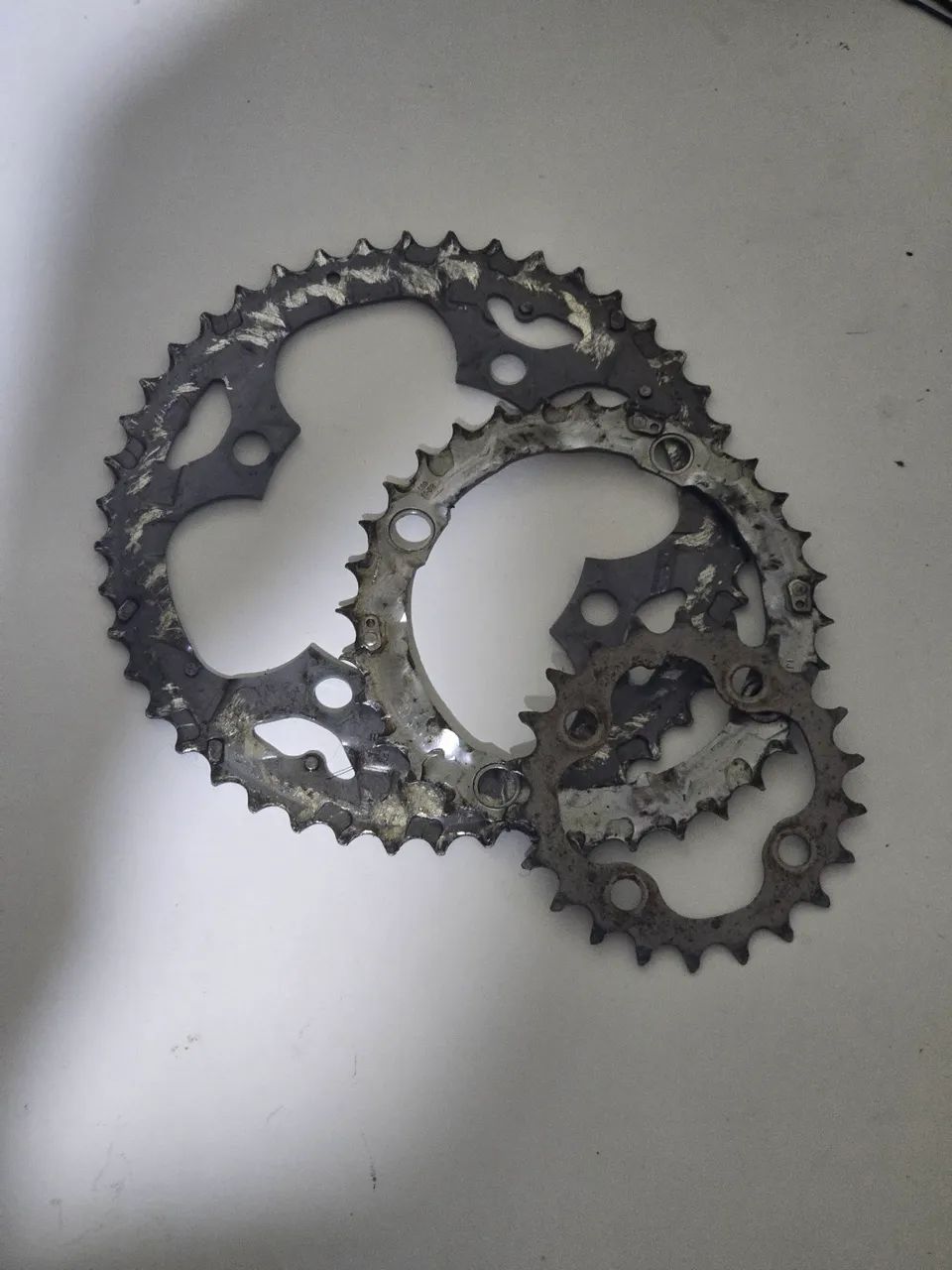 Kit 3 coroas shimano deore usadas - Foto 2