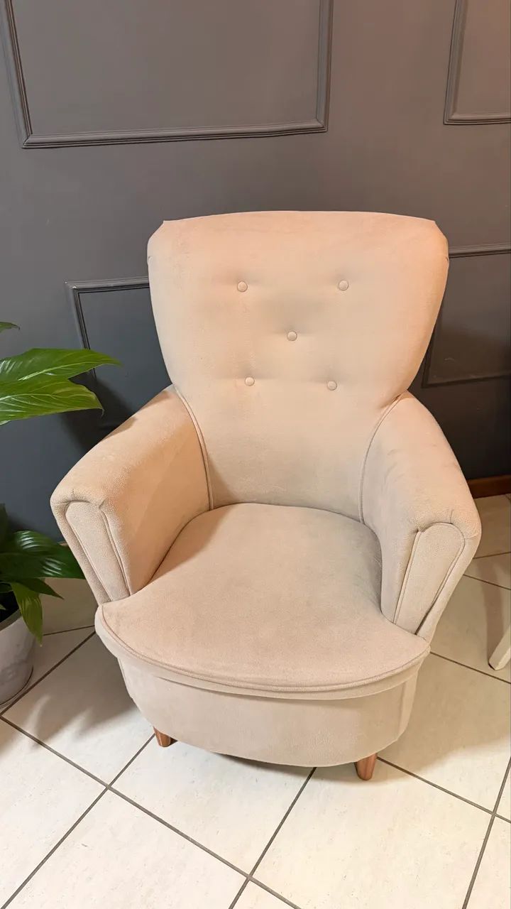 Poltrona Decorativa Clássica Bege  - Foto 5