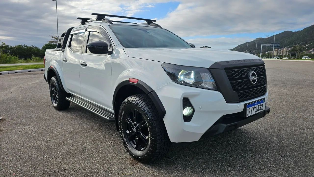 Nissan Frontier Frontier ATTAC.CD 4x4 2.3 Bi-TB Die. Aut 2024