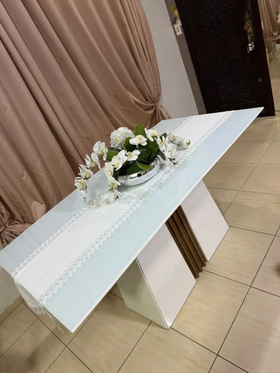 Mesa de jantar de 06 lugares