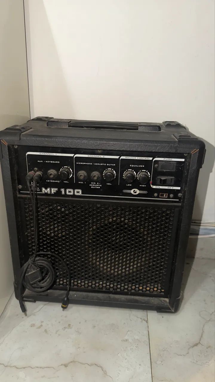 Caixa Amplificadora