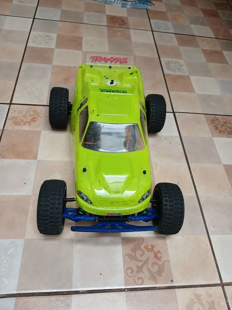 Traxxas rustler 1/10