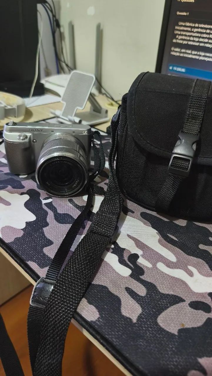CÂMERA NEX F3 2012 - USADA