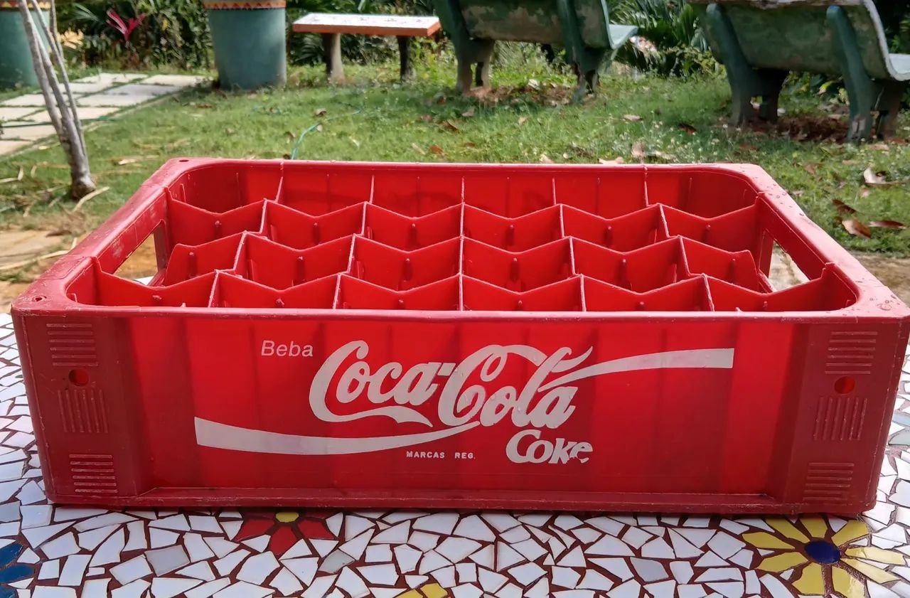 ENGRADADO COCA COLA