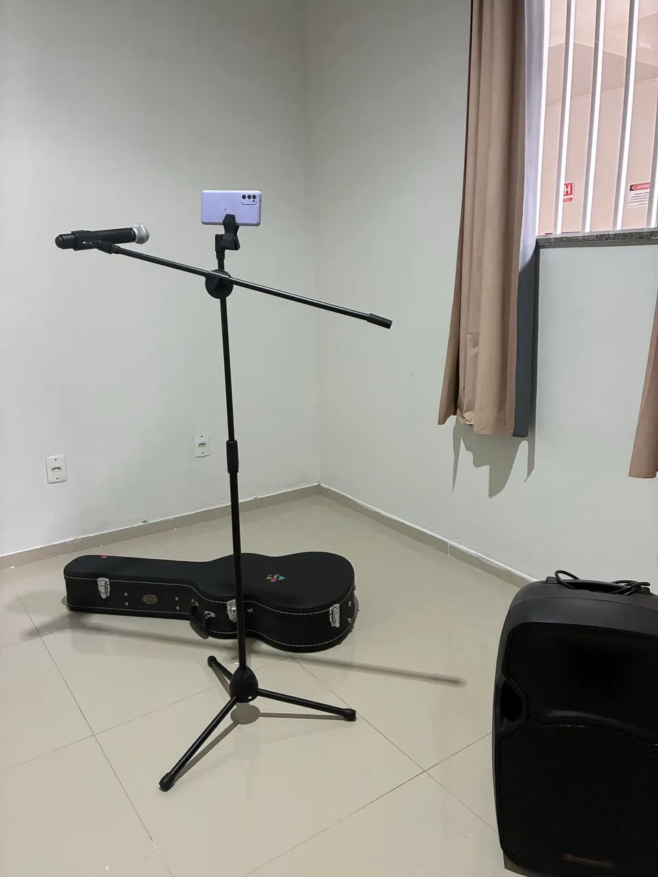 Pedestal  de celular e microfone , - Foto 3