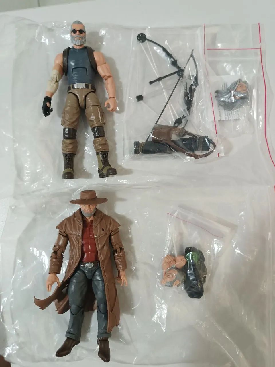 MARVEL LEGENDS - PACK OLD MAN LOGAN E HAWKEYE - Hobbies e coleções