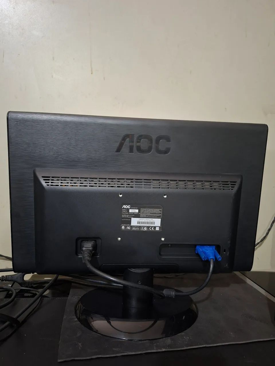 Monitor AOC LED 18,5 polegadas  - Foto 2