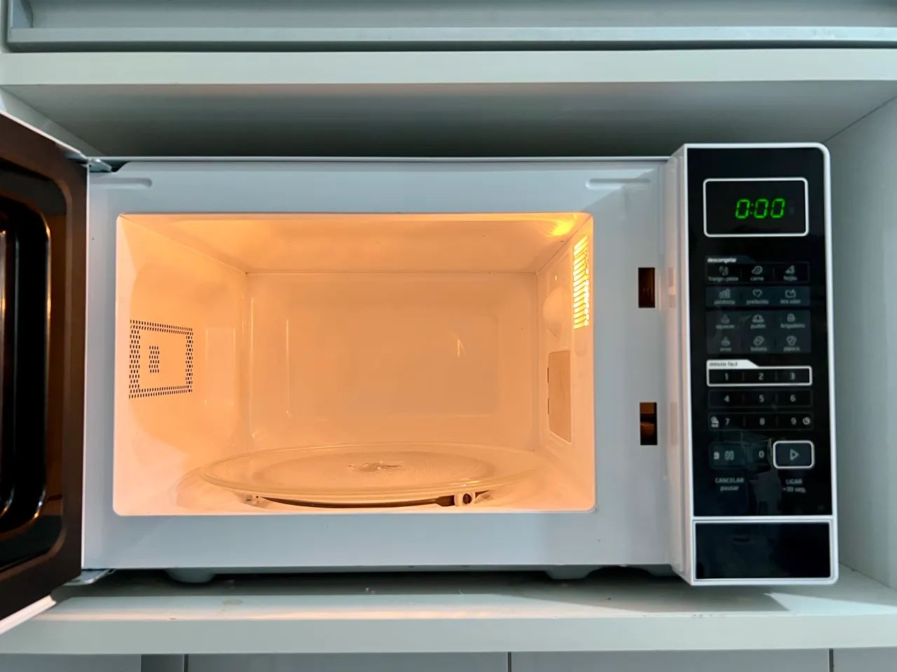 Microondas Midea 20L - Foto 3