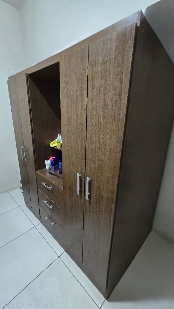 Vendo guarda roupa