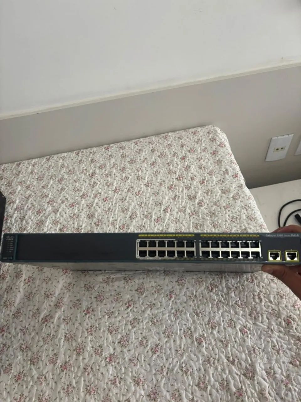 Switch Cisco Catalyst WS-C2960-24LT-L - Foto 2