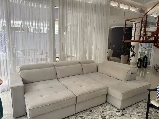 Sofá 4 Lugares Retrátil E Reclinável com Divã Esquerdo Camurça Cinza Claro