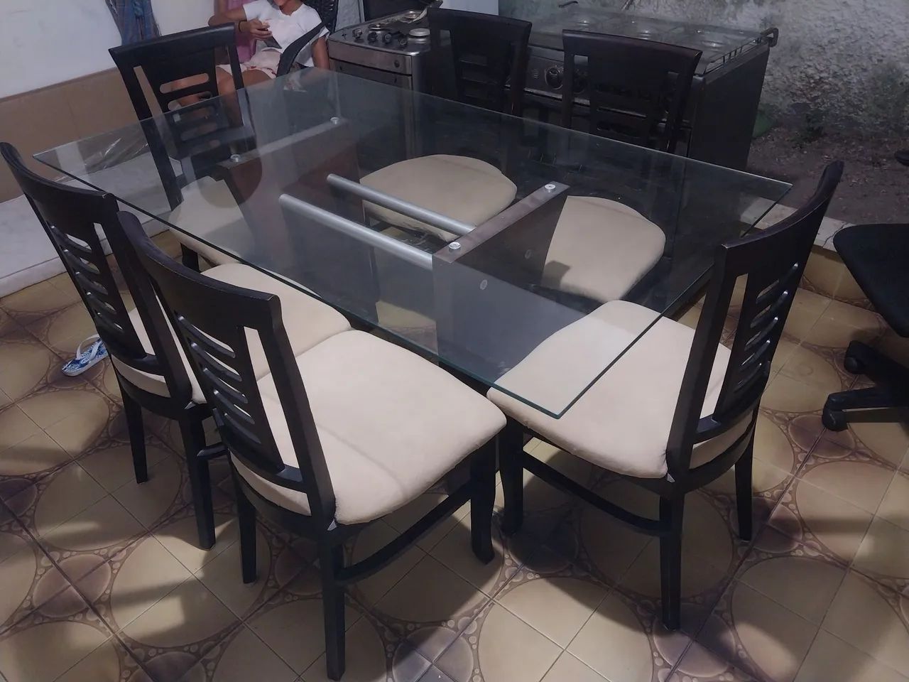 Mesa com 6 cadeiras  - Foto 3