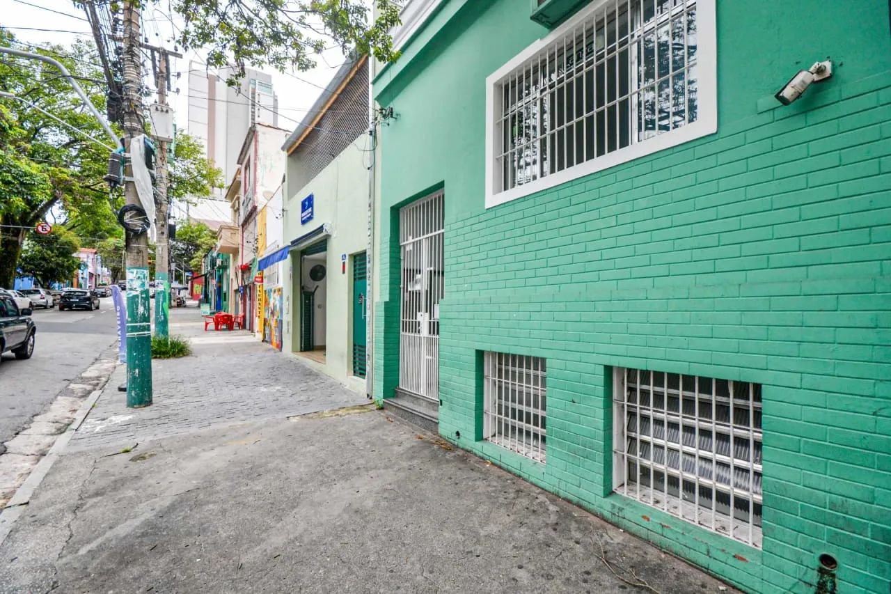 Casa comercial na Rua Caraíbas, 52 - e 54  160 m² - Foto 2