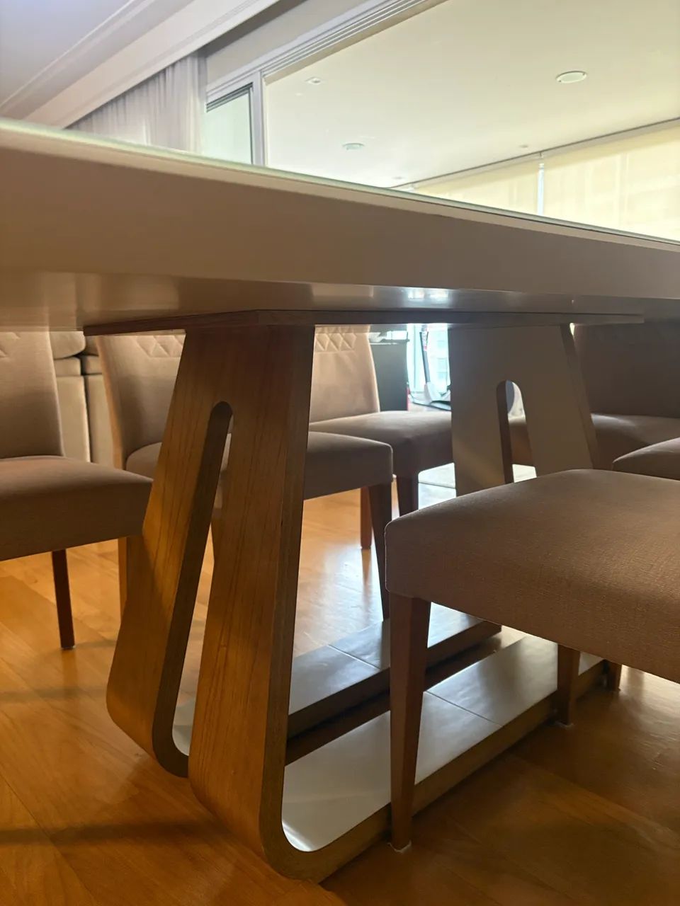 Mesa de jantar seminova 