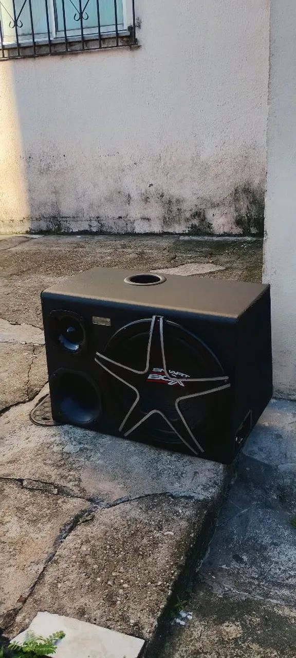 Caixa de som para porta malas 