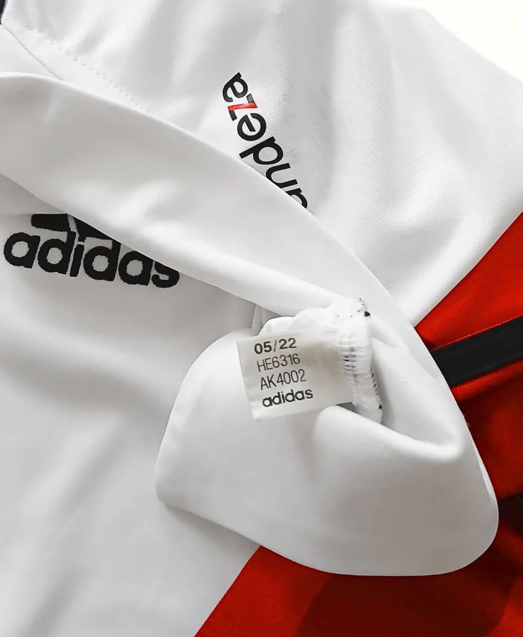 Camisa Adidas Club Atletico River Plate 2022 - Modelo Home Original - Foto 3