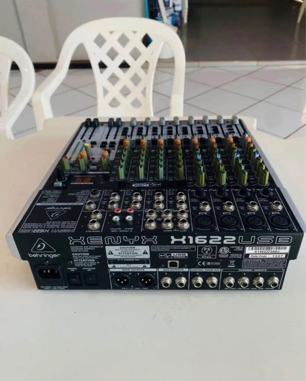 Mesa de som Behringer XENYX x1622 USB - Foto 2