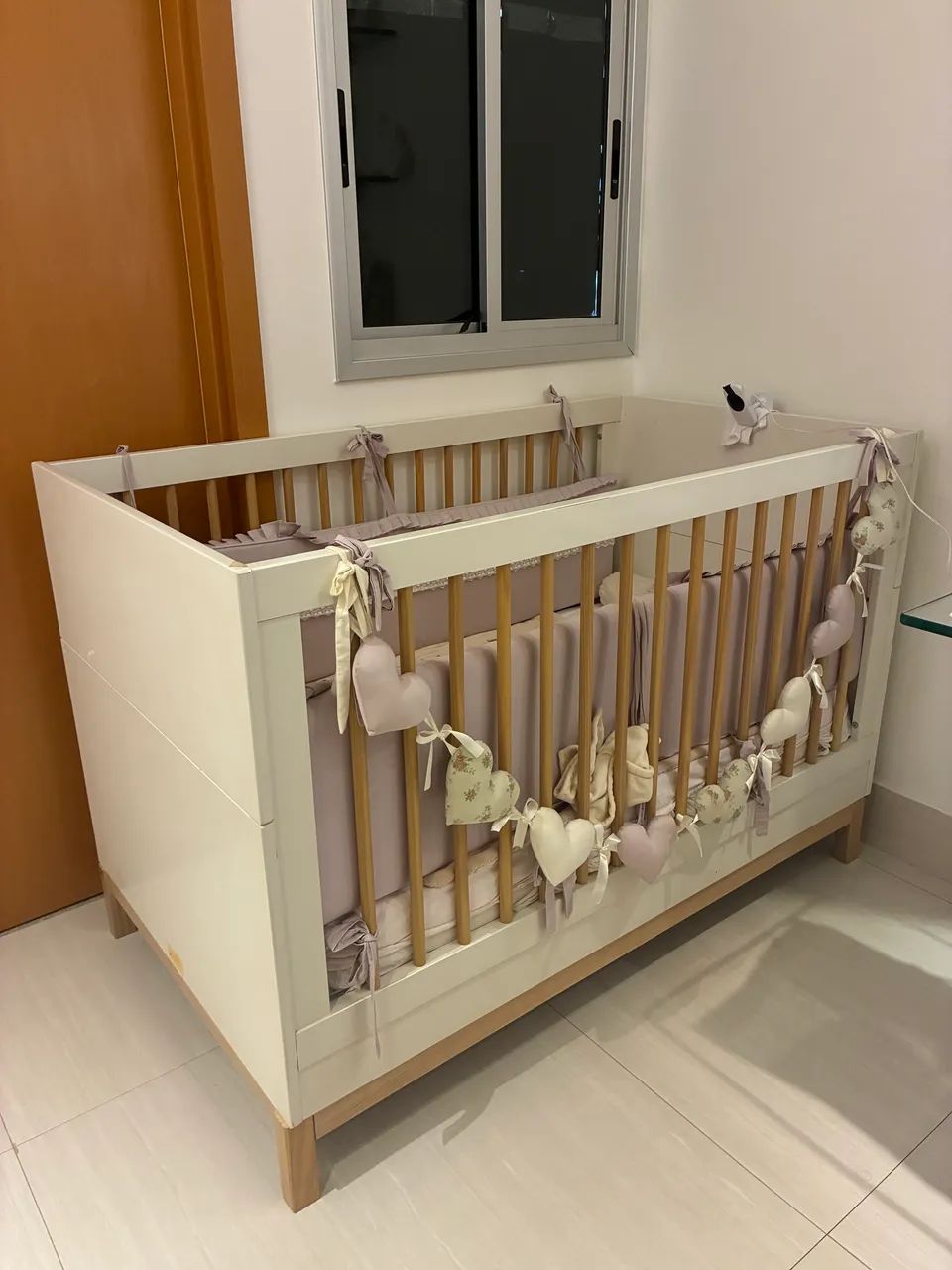 BERÇO 2 EM 1 COZY QUATER