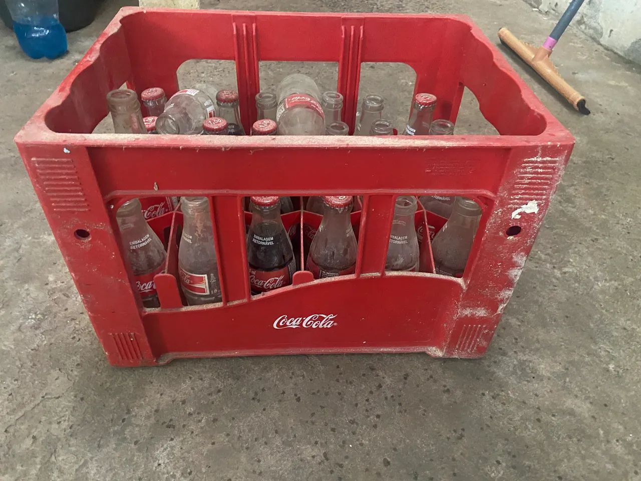 Engradado, casco e vasilhame coca-cola 200ml