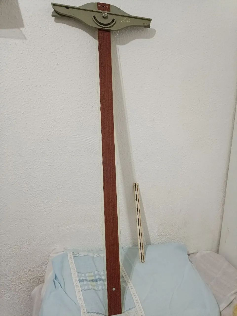 Vendo kit de desenho Régua T e escalímetro  - Foto 2