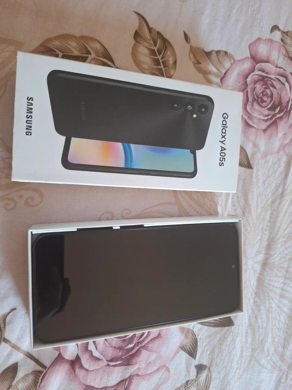 Celular A05S semi novo