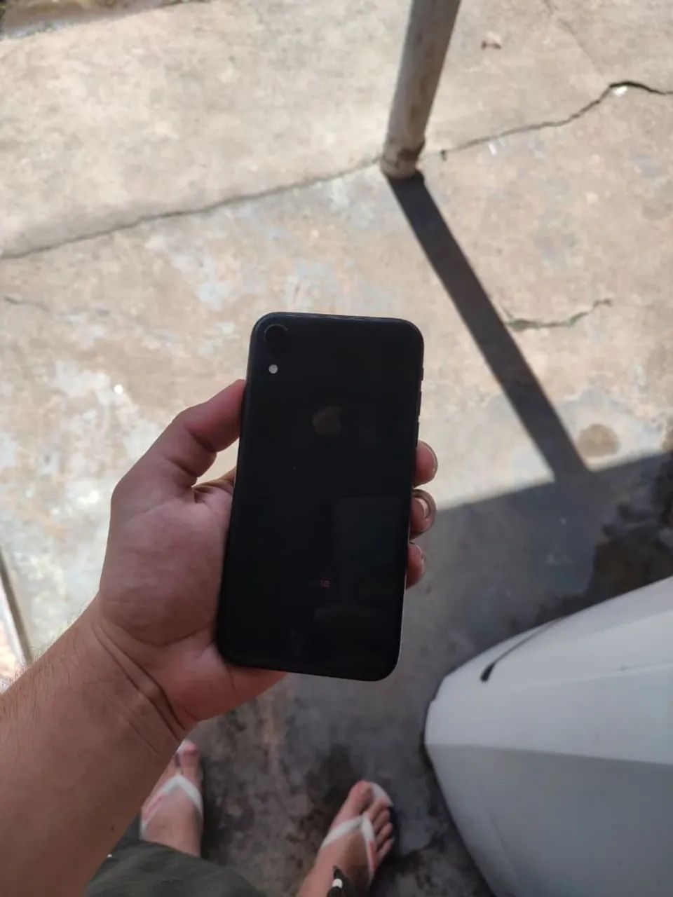 VENDO IPHONE XR EM PERFEITO + POWER BANK  - Foto 4