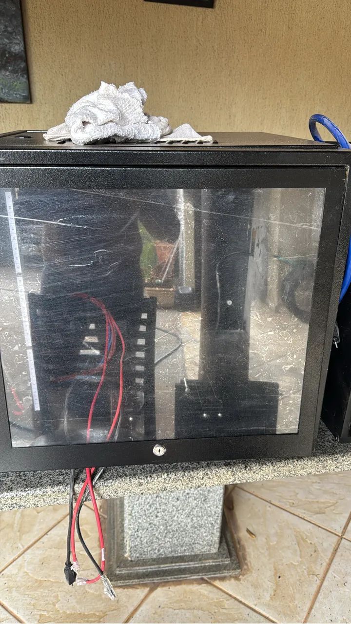 Gabinetes para switch usados 