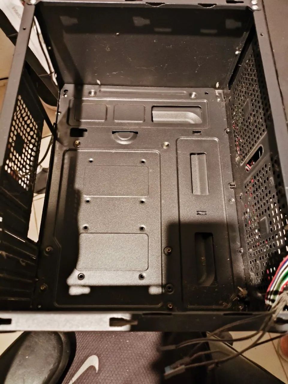 Gabinete de desktop  - Foto 4