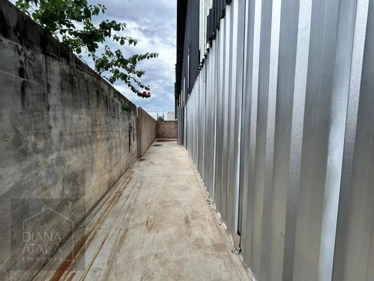 Galpão térreo no centro para locação- Vinhedo S.P. - Foto 2