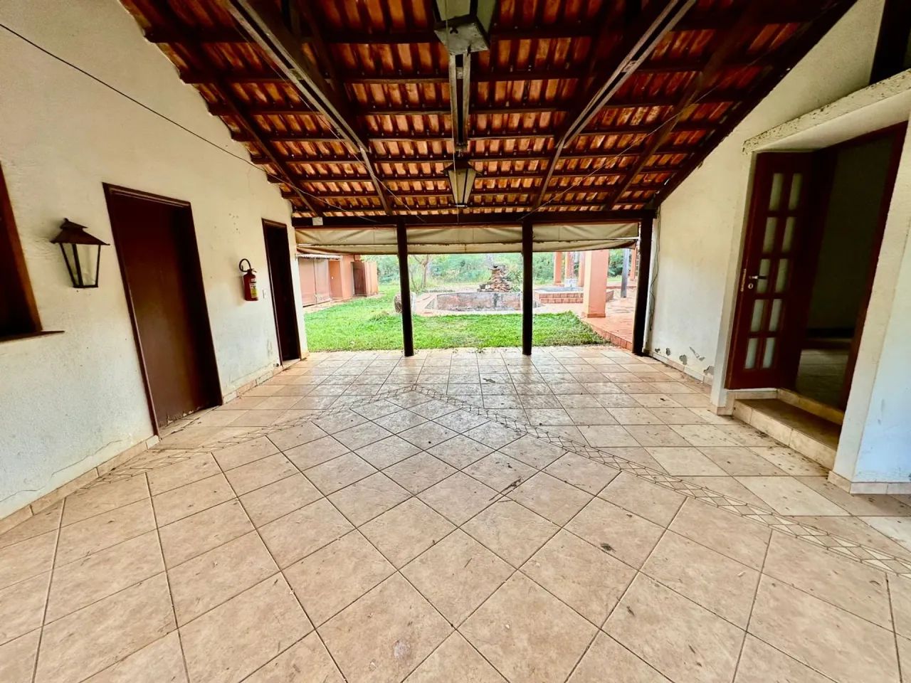 Imóvel para aluguel tem 513 metros quadrados com 3 quartos - Foto 3