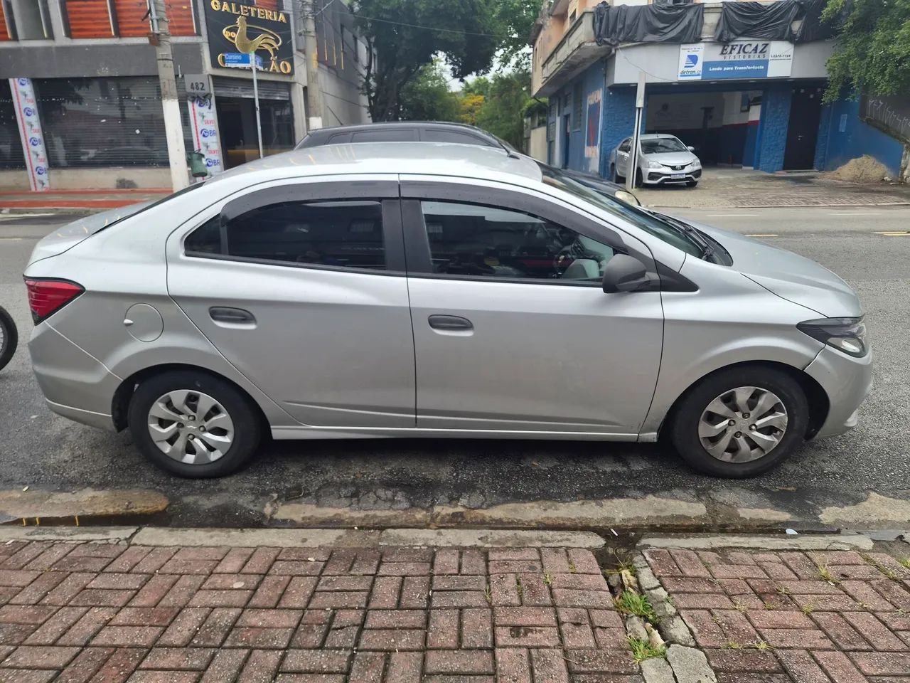 Chevrolet Prisma Sed. Joy/ LS 1.0 8V FlexPower 4p, foto 5 de 10