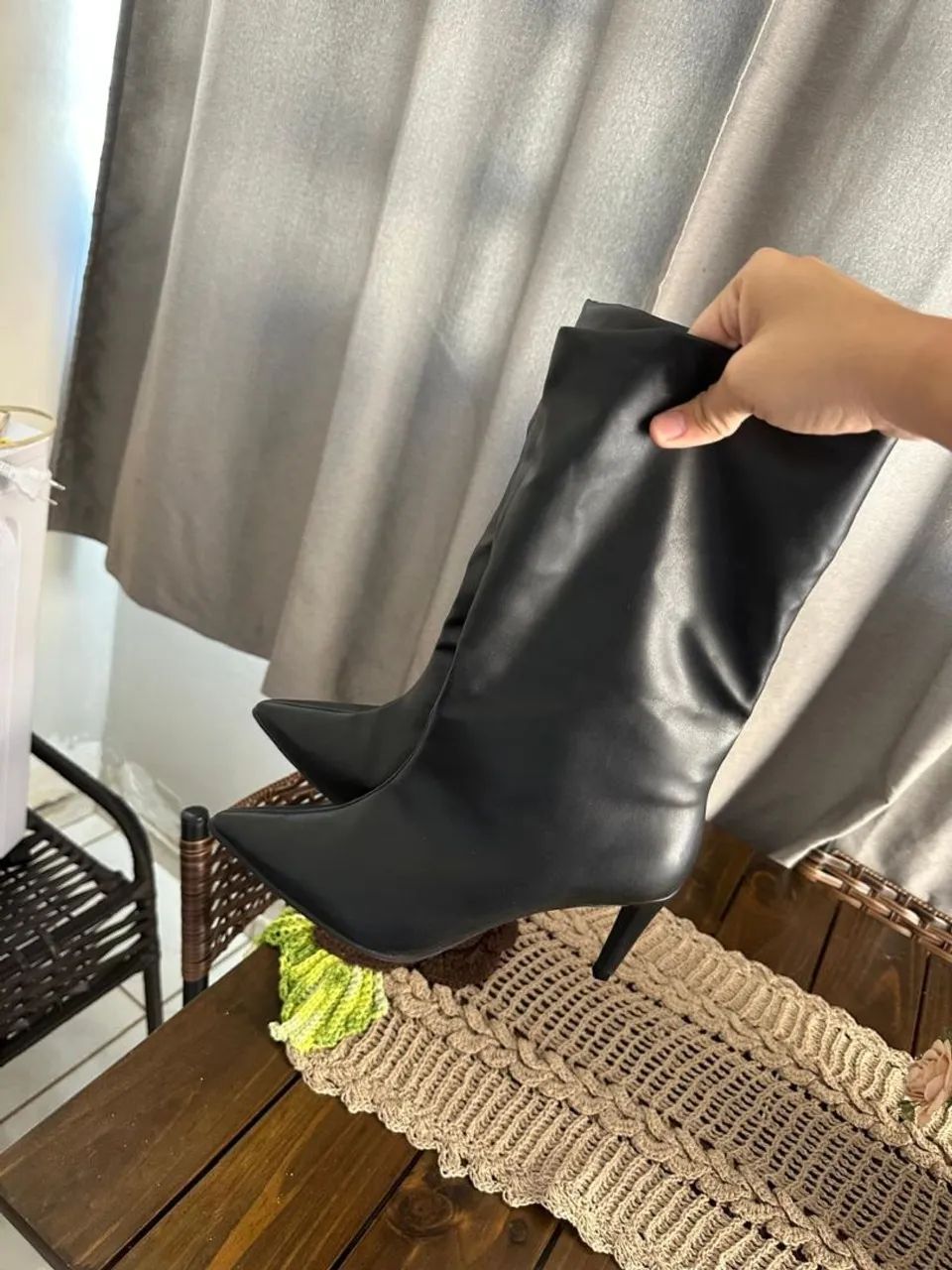 Bota bico fino feminina - Foto 3