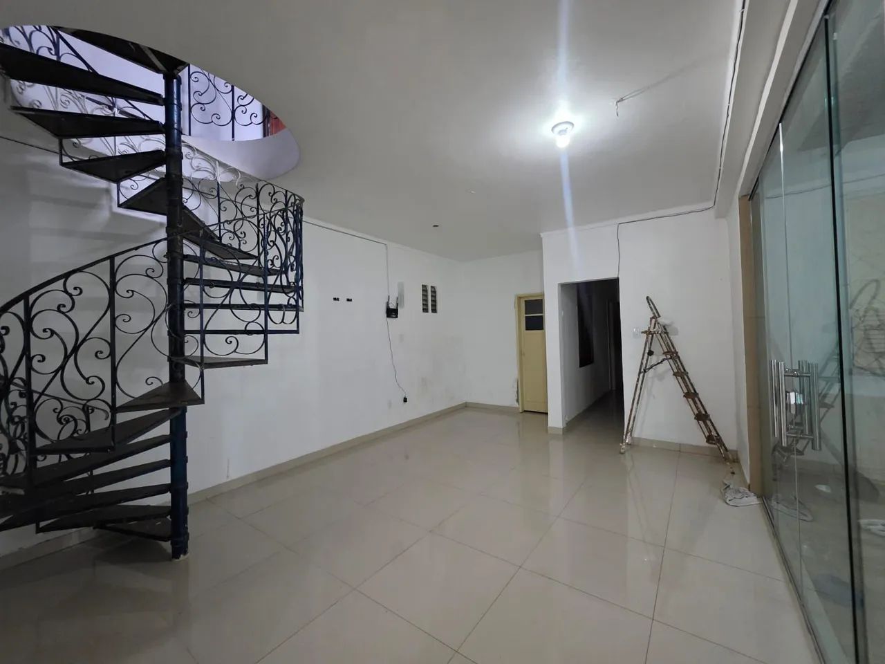 ALUGO CASA NO CENTRO DE MANAUS - Foto 4