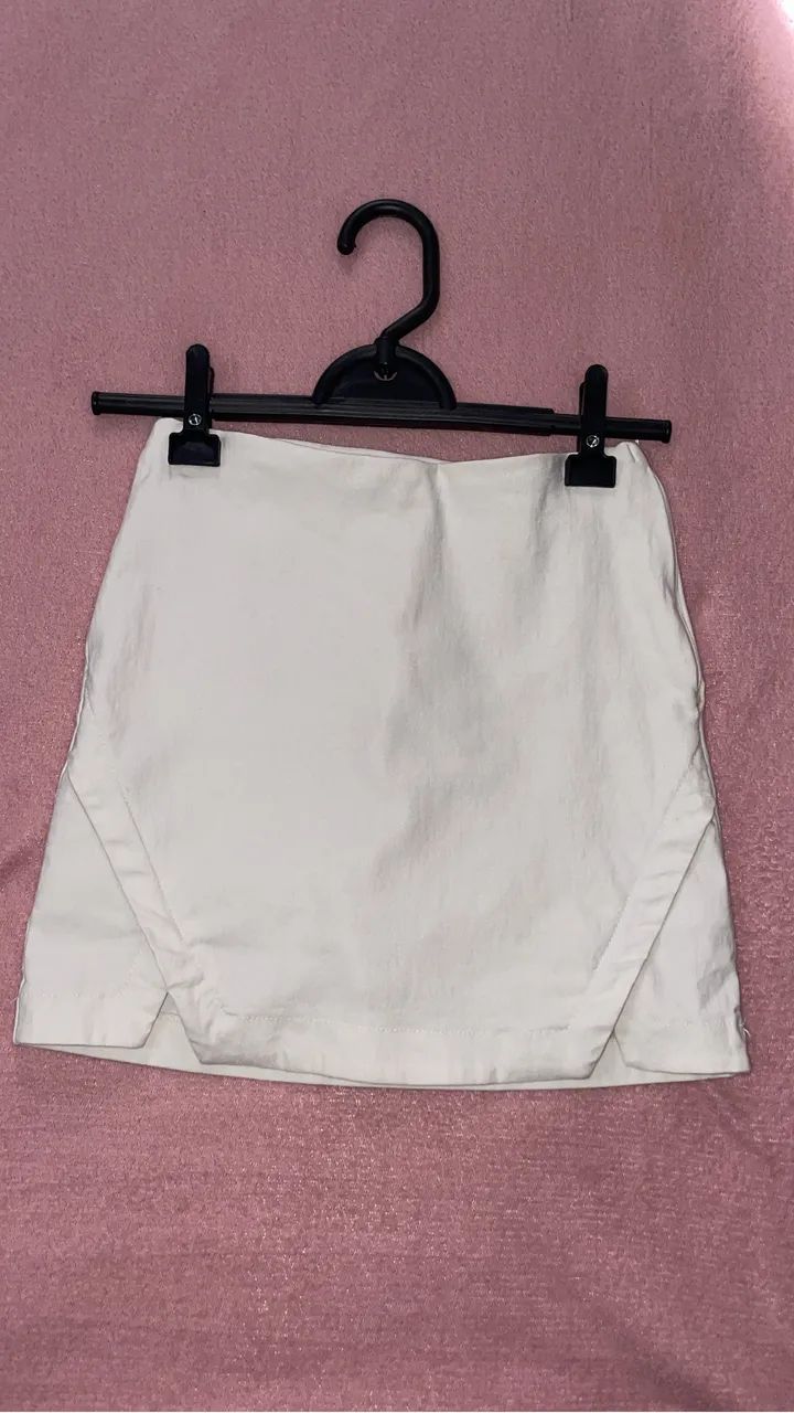Short saia