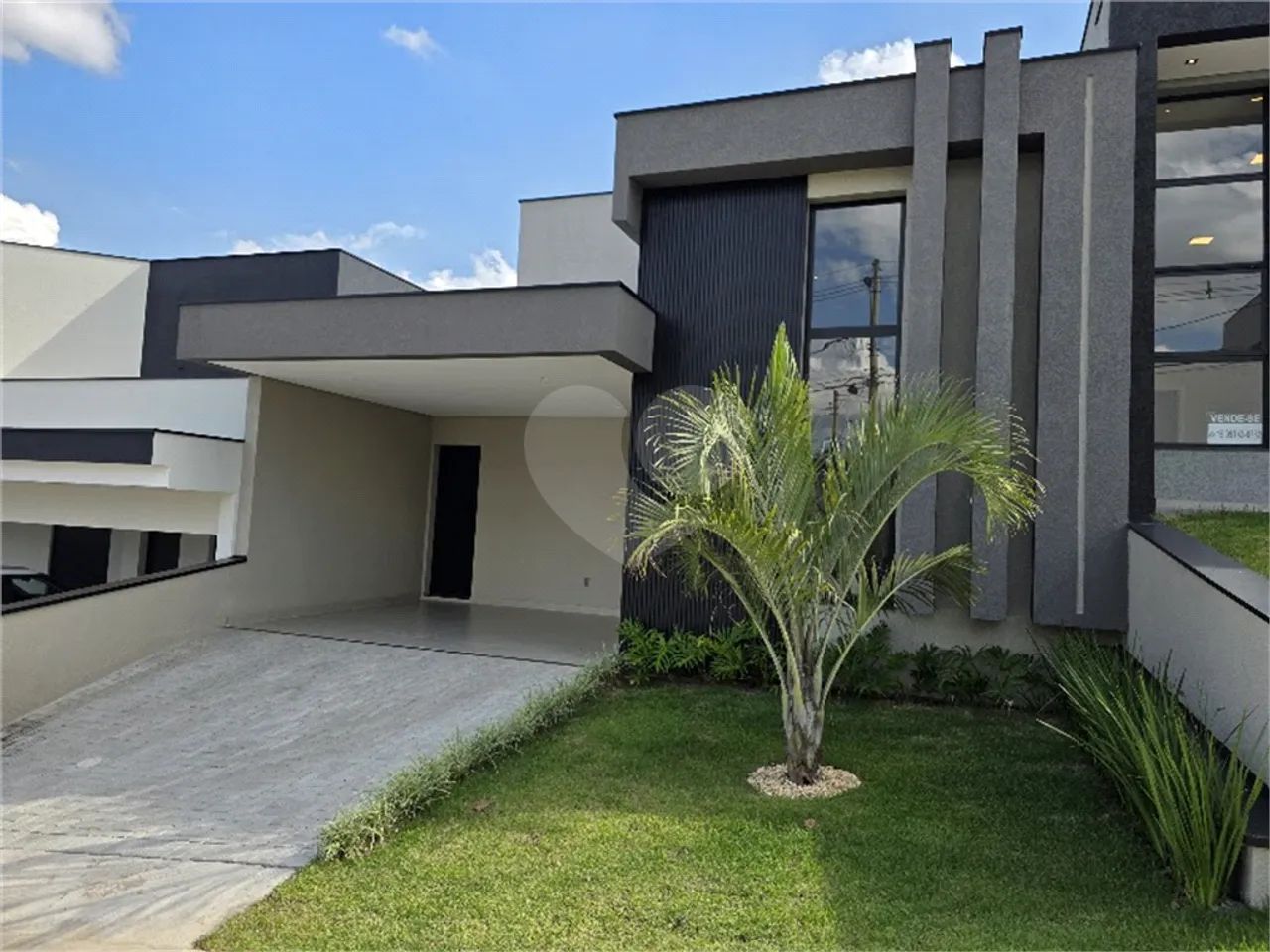 Casa à venda com 3 suítes no condomínio Condomíno Helena Maria, Sorocaba - SP